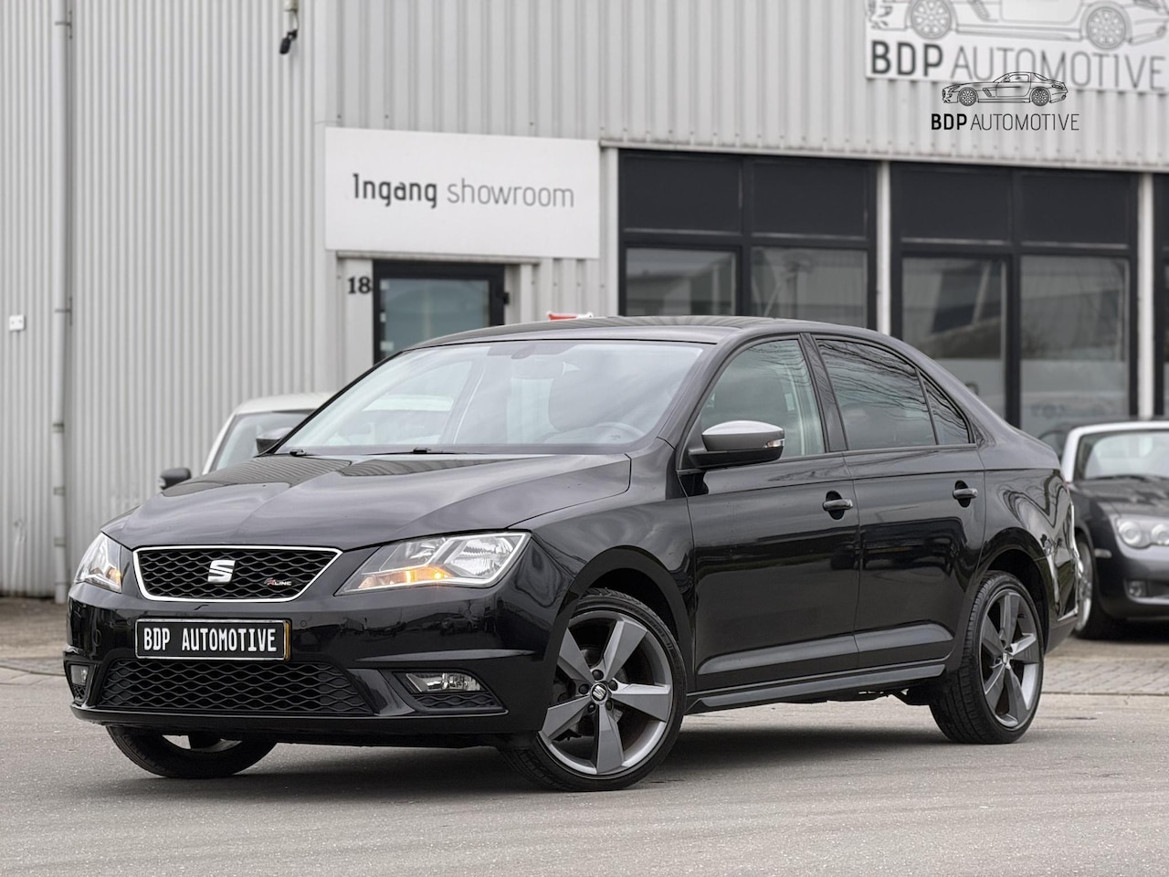 Seat Toledo - 1.2 TSI FR Connect FR/NAVI/LEER/ALCANTARA/CRUISE - AutoWereld.nl