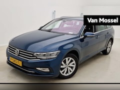 Volkswagen Passat Variant - 1.5 TSI Business | Automaat | Climatronic (Automatische Airco) | Parkeercamera | Keyless A