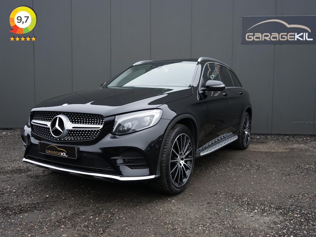 Mercedes-Benz GLC-klasse - 250 4MATIC Ambition AMG Pakket / Pano dak / 20'' LM velgen / Camera / Trekhaak / Orig. NL - AutoWereld.nl