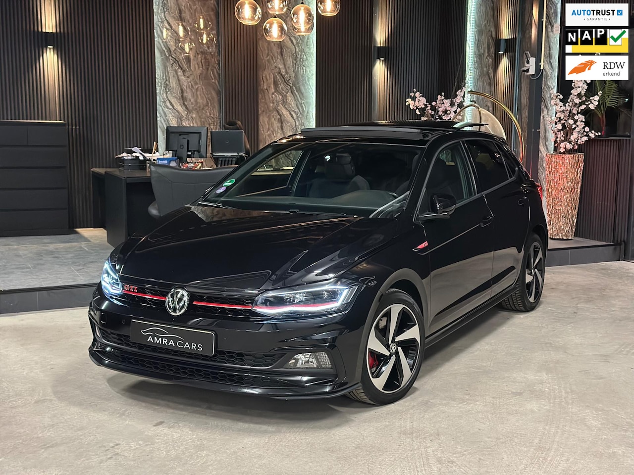 Volkswagen Polo - 2.0 TSI GTI|PANO|BOMVOL - AutoWereld.nl