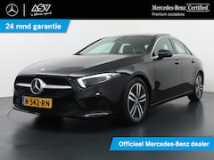 Mercedes-Benz A-klasse - 180 Luxury Business Solution | Panorama - Schuifdak | Sfeerverlichting | DAB+ Radio | Mult