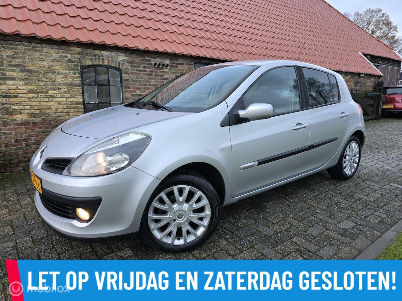 Renault Clio - 1.4-16V Rip Curl Nette auto! - AutoWereld.nl