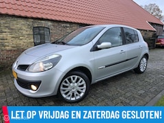 Renault Clio - 1.4-16V Rip Curl Nette auto