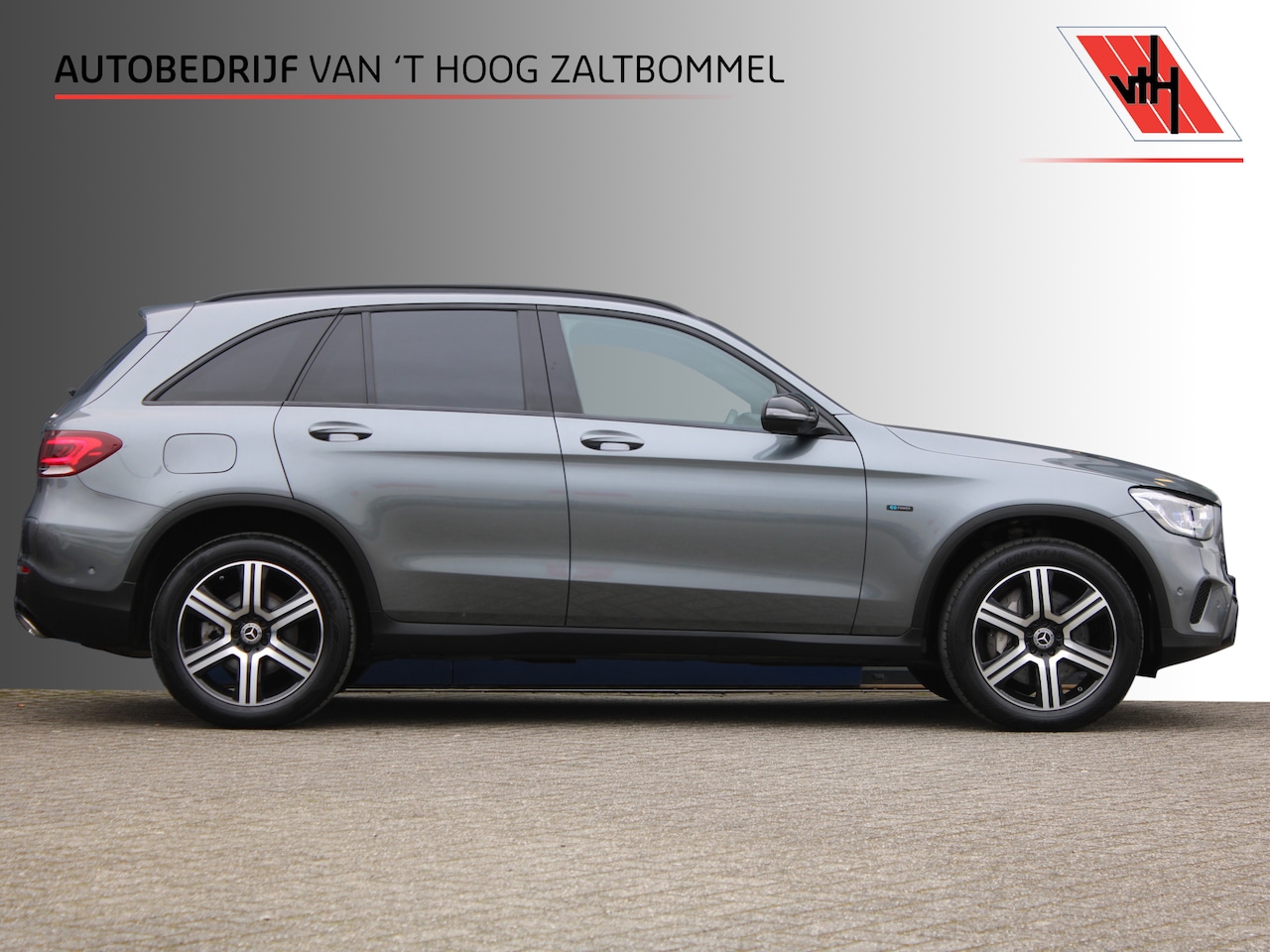 Mercedes-Benz GLC-klasse - 300e 4MATIC Premium NIGHT VIRTUAL LEDER DISTRONIC 360-CAMERA HEAD-UP TREKHAAK 19'' - AutoWereld.nl