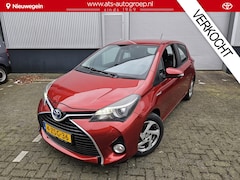 Toyota Yaris - 1.5 Hybrid Lease , vol leder, trekhaak, navigatie, dealerkwaliteit