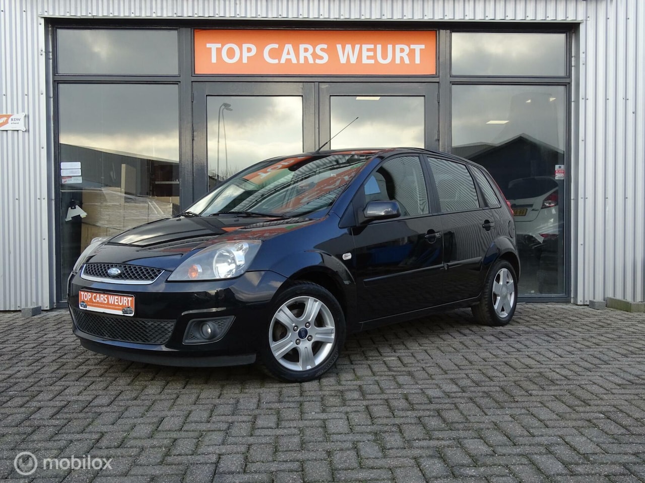 Ford Fiesta - 1.6-16V Futura 1E EIGENAAR/AIRCO/RIJDT PERFECT!!!! - AutoWereld.nl