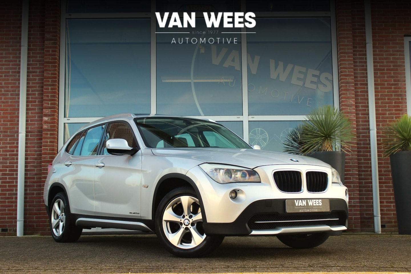 BMW X1 - E84 sDrive20d EfficientDynamics Edition Business | NL auto | 2e eigenaar | Dakraam | Xenon - AutoWereld.nl