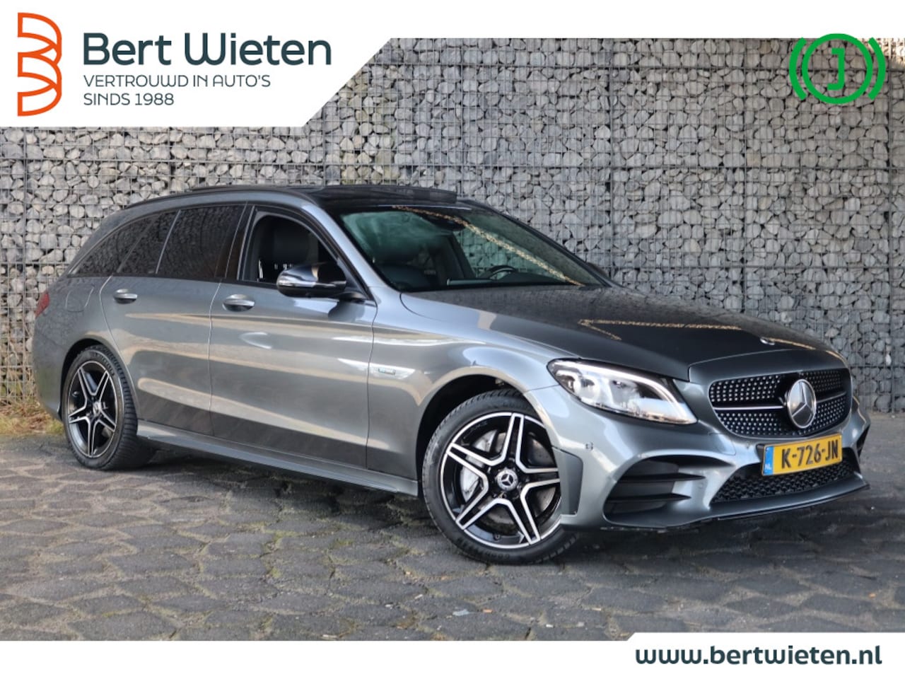 Mercedes-Benz C-klasse Estate - 300 e | Geen import | AMG | Schuifdak | Trekhaak - AutoWereld.nl