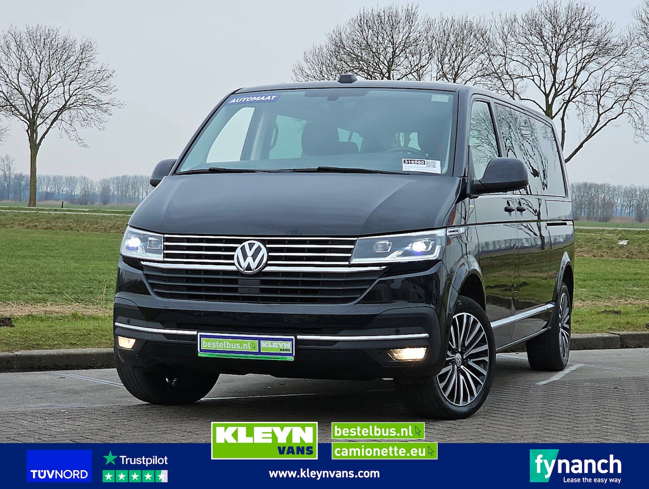 Volkswagen Transporter Caravelle - 2.0 L2 9-Persoons LED AC - AutoWereld.nl