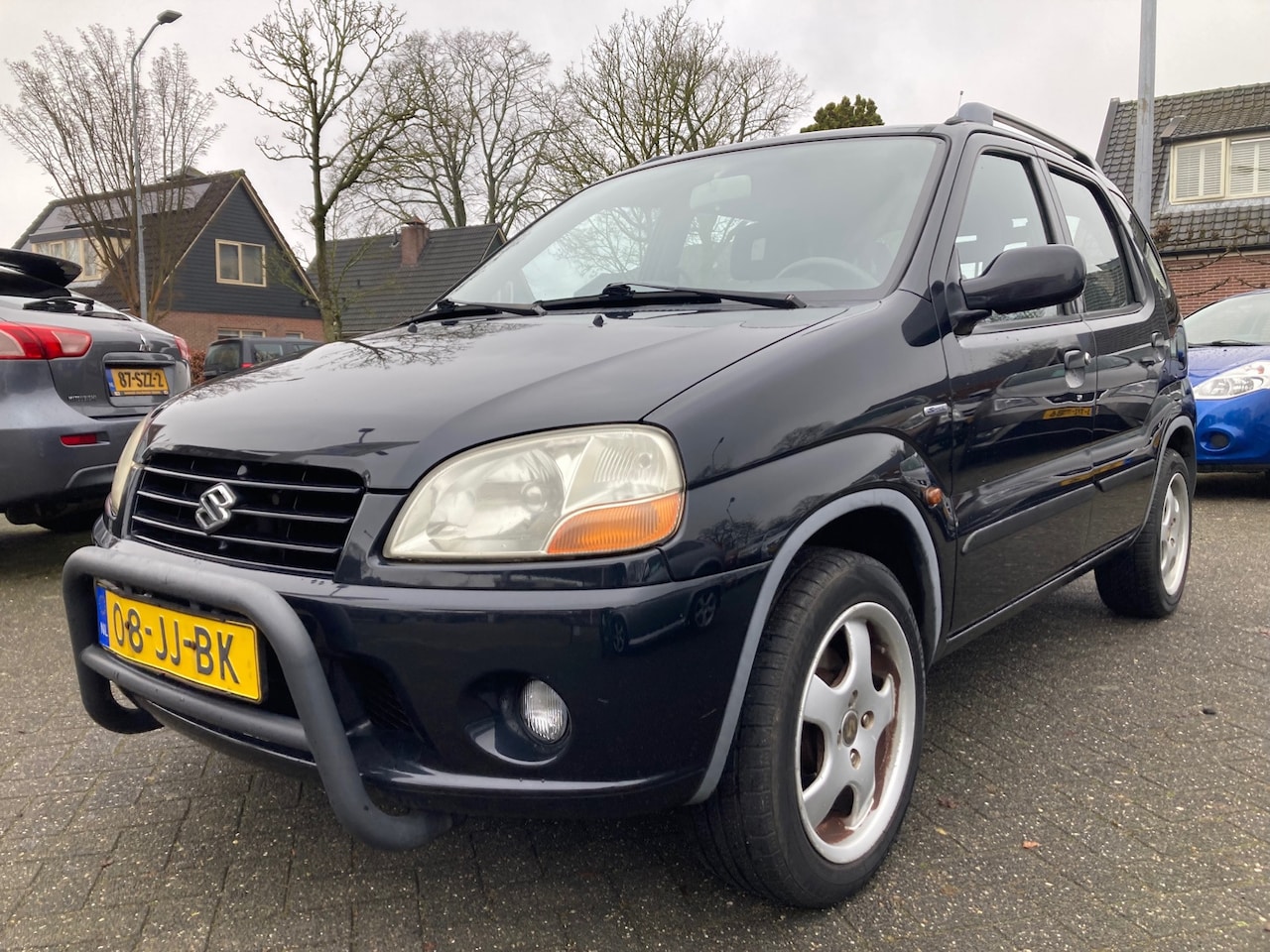 Suzuki Ignis - 1.3-16V Special 1.3-16V Special,Apk 30/8/25,Airco,Elek-pakket,Nap,Trekhaak - AutoWereld.nl