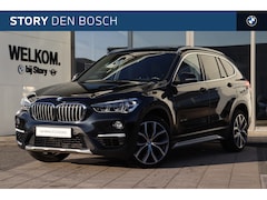 BMW X1 - xDrive20i High Executive xLine Automaat / Panoramadak / Sportstoelen / Comfort Access / LE