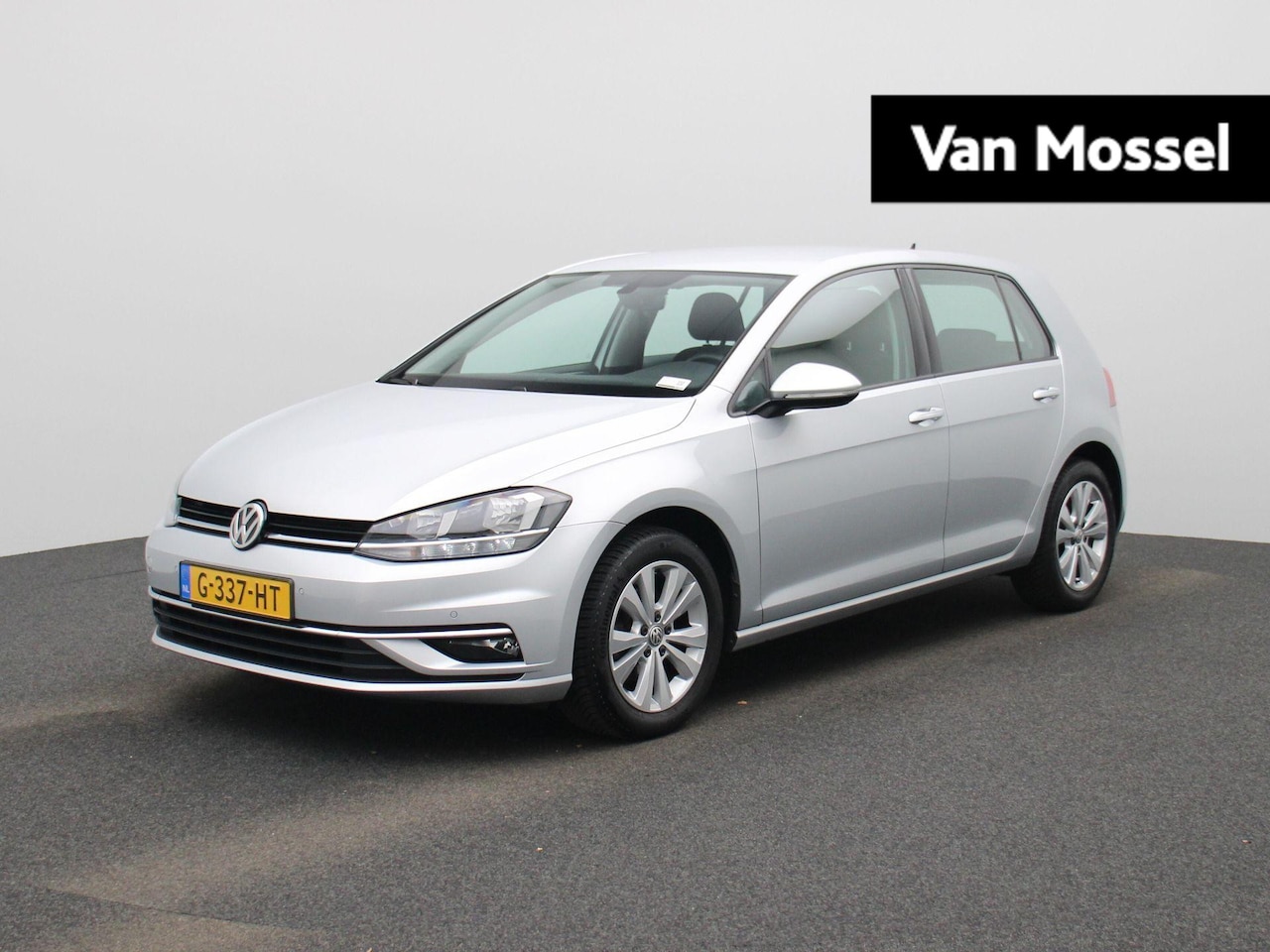 Volkswagen Golf - 1.0 TSI Comfortline | Apple Carplay/Android Auto | Parkeersensoren | Automaat | - AutoWereld.nl