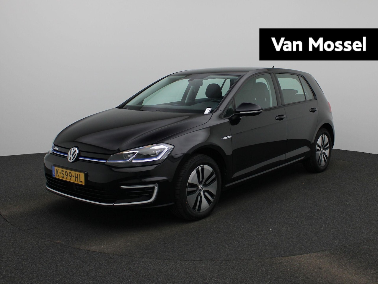 Volkswagen e-Golf - E-DITION | Navigatie | Climate Control | Parkeersensoren | - AutoWereld.nl