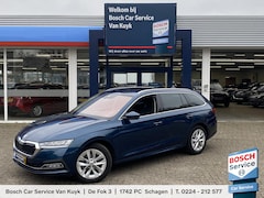 Skoda Octavia Combi - 1.5 e-TSI Business Edition Plus / Automaat / NL-Auto / 150 PK / Apple-Carplay & Android-Au