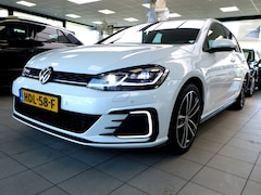 Volkswagen Golf - 1.4 TSI PHEV GTE