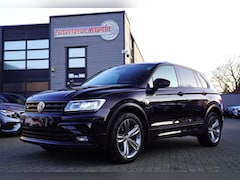 Volkswagen Tiguan - 2.0 TSI 4Motion Highline Business R | Panorama | R-line | Facelift | Virtual Cockpit | Fac