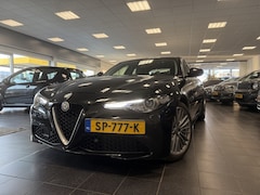 Alfa Romeo Giulia - 2.0T Super Savali