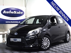 Toyota Yaris - 1.5 Full Hybrid Comfort NAVI BT CAMERA CLIMA '14