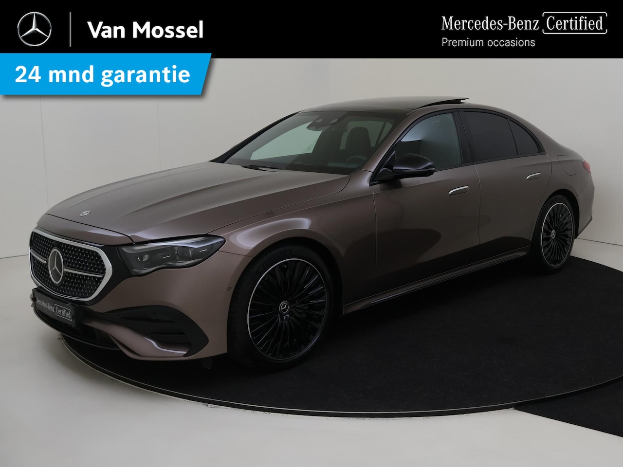 Mercedes-Benz E-klasse - 300 e 4MATIC AMG Line / Premium/ AIRMATIC/ Achterasbesturing/ Massage/ Stoelverwarming- & - AutoWereld.nl