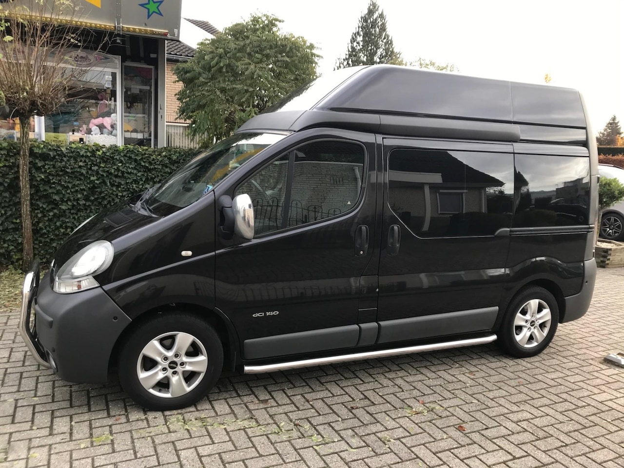 Renault Trafic - Rolstoelbus airco dubbele deur automaat rolstoelauto vivaro - AutoWereld.nl