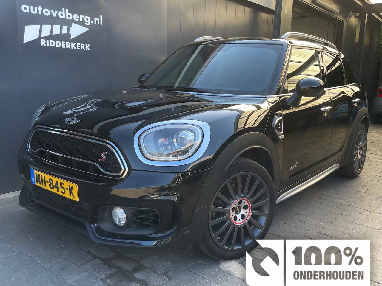 MINI Countryman - 2.0 Cooper SD ALL4 Chili Works edit. Navigatie | leder | adaptive cruise | camera | works - AutoWereld.nl