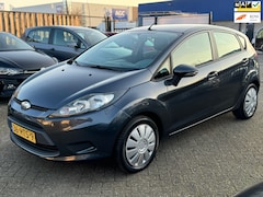 Ford Fiesta - 1.25 Trend APK/Airco/Trekhaak/Dealer onderh