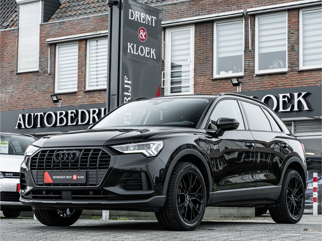 Audi Q3 - 45 TFSI e edition 19 INCH BLACK OPTIC PRIVACY GLASS FULL LED VIRTUAL DASH - AutoWereld.nl