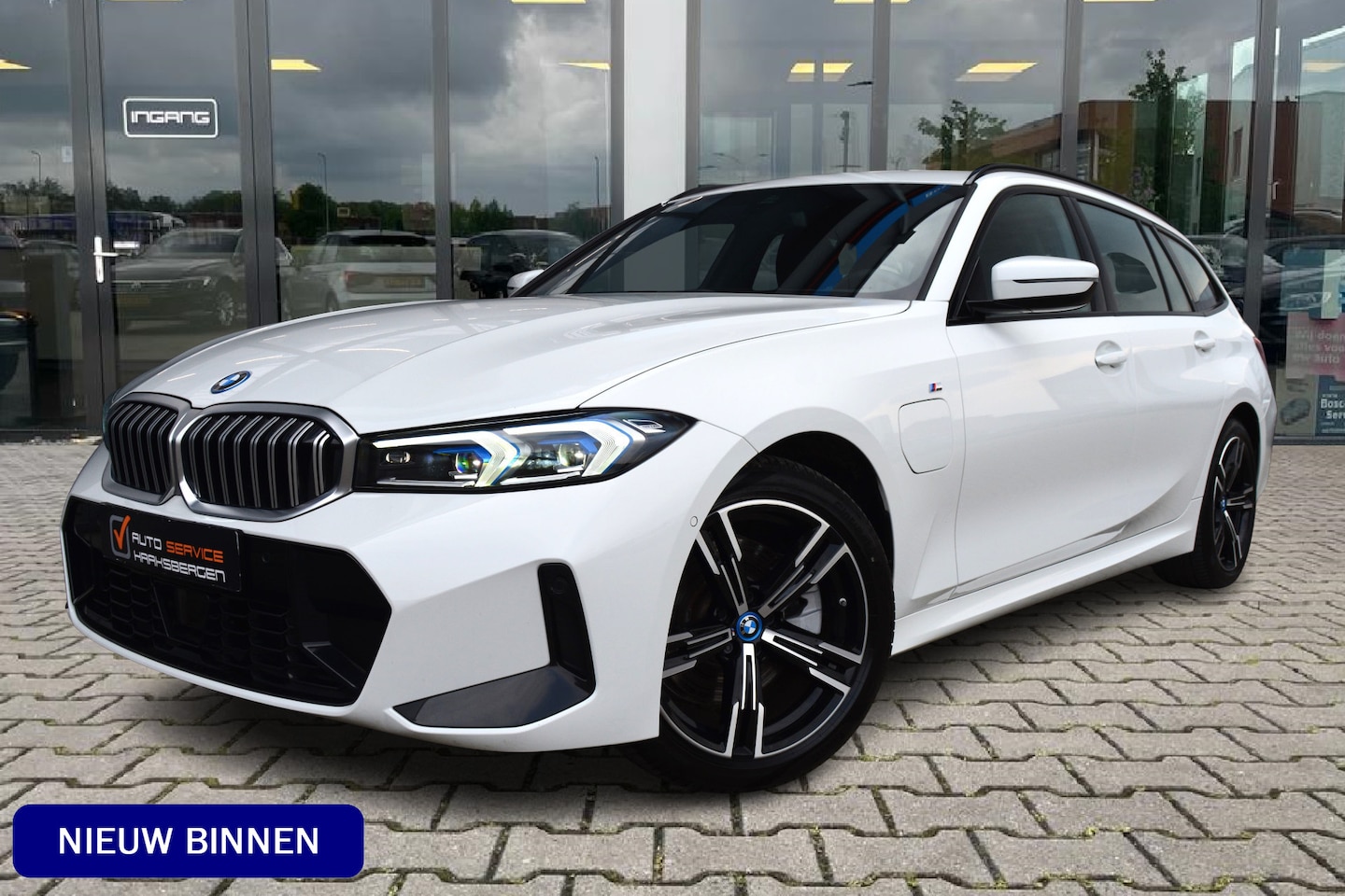 BMW 3-serie Touring - 330e M-Sport | Camera | ACC | DAB | - AutoWereld.nl