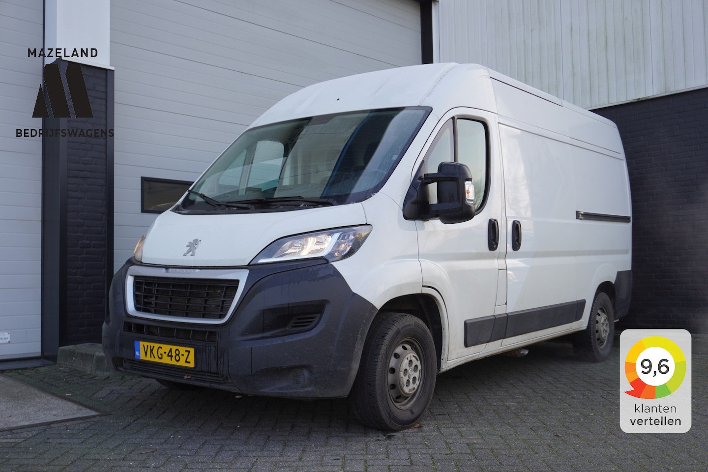 Peugeot Boxer - 2.2 BlueHDi 120PK 2x Schuifdeur L2H2 EURO 6 - Airco - Navi - Cruise - Camera - € 15.950,- - AutoWereld.nl