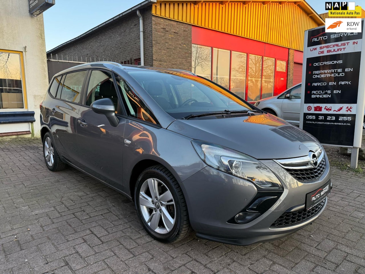 Opel Zafira Tourer - 1.4 Edition 7p. AUTOMAAT|LMV|BEURT|STOELVERW.|STUURVERW. - AutoWereld.nl