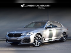 BMW 5-serie - 530e High Executive M-Sport Schuifdak Trekhaak Stoelverwarming Harman Kardon Audio