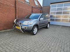 Nissan X-Trail - 2.0 Columbia Style 2wd