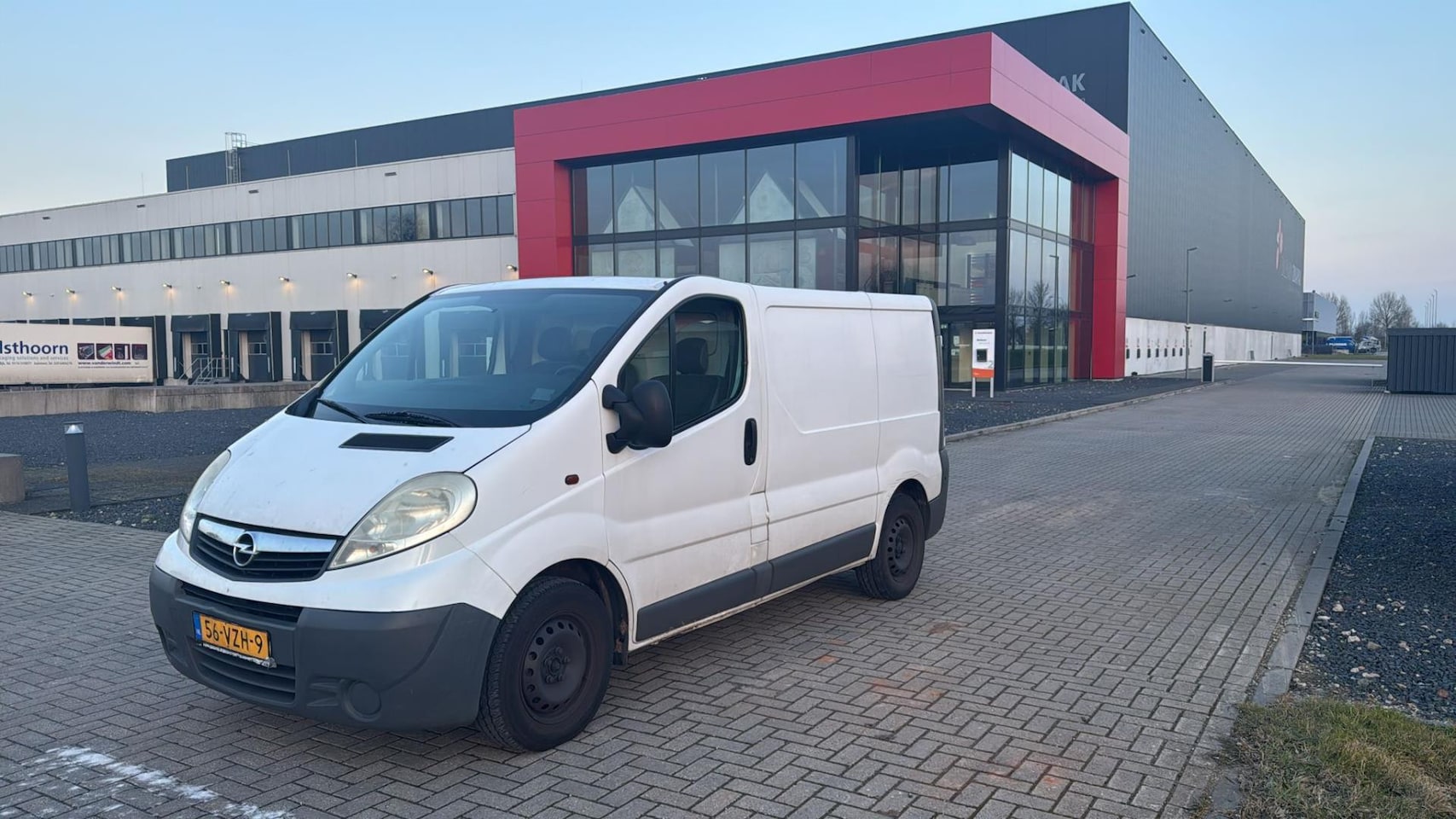 Opel Vivaro - 2.0 CDTI L1H1 AIRCO 6 BAK WIT 2009 - AutoWereld.nl