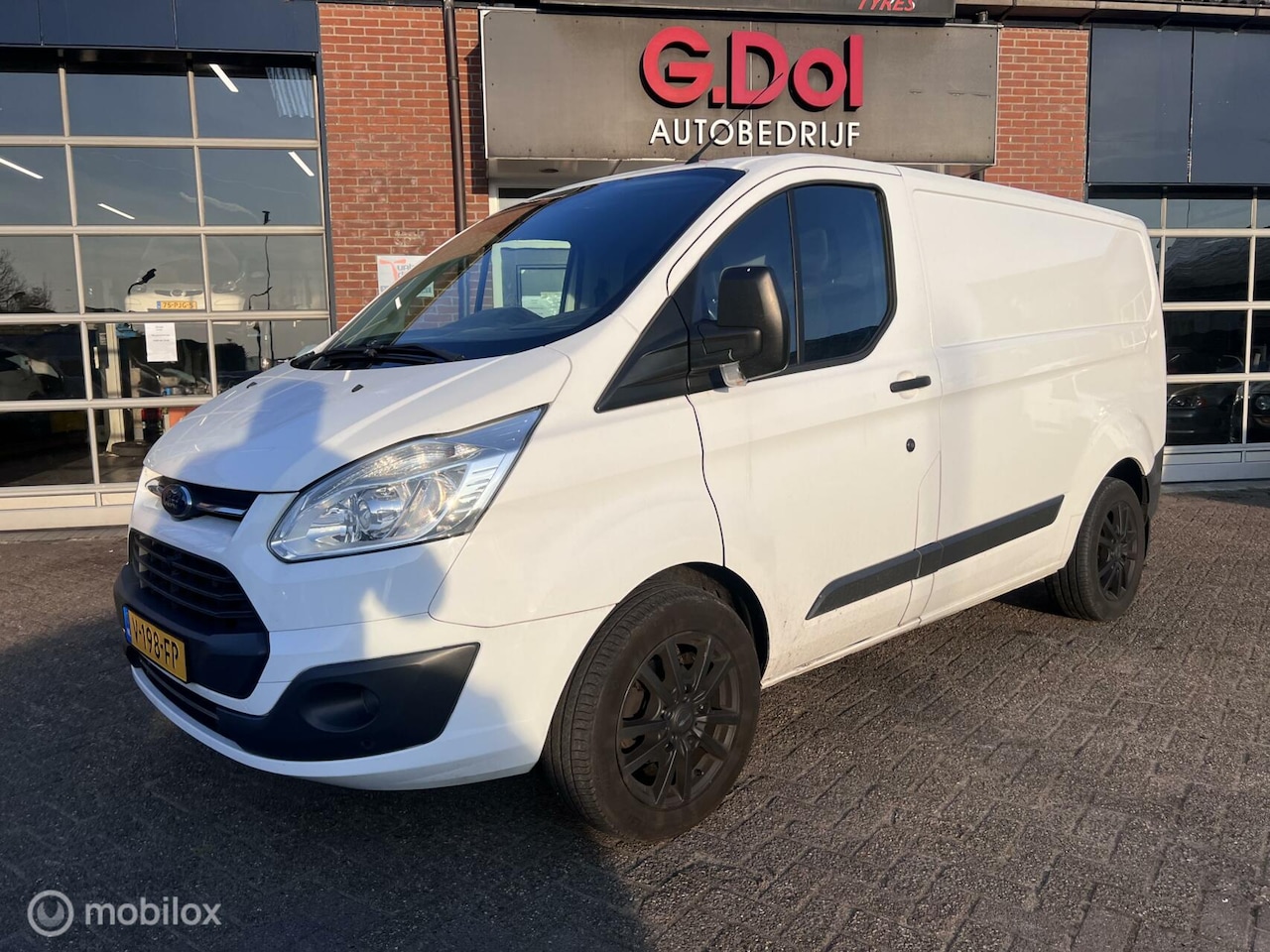 Ford Transit Custom - 270 2.0 TDCI L1H1 Ambiente 270 2.0 TDCI L1H1 Ambiente - AutoWereld.nl