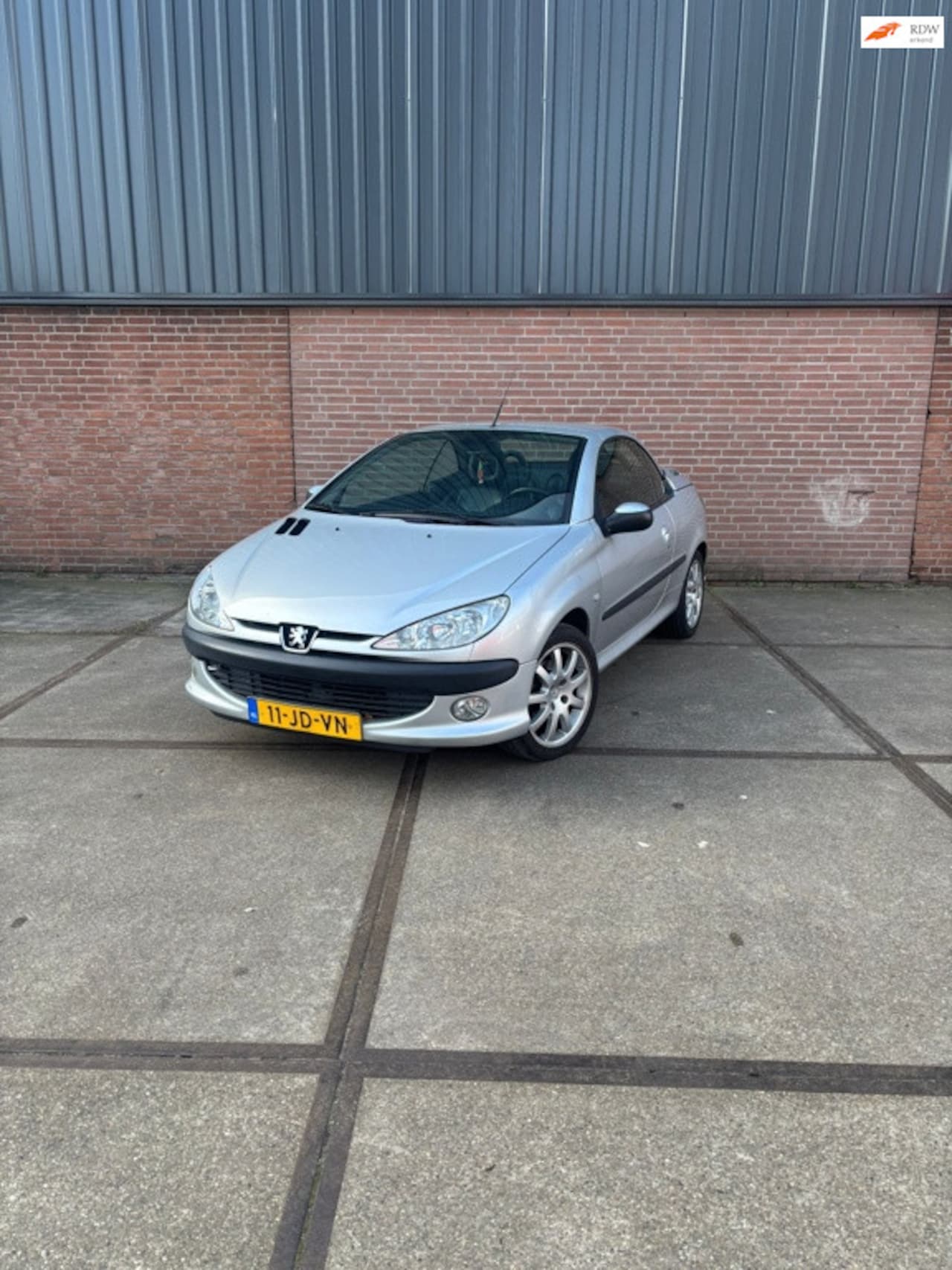 Peugeot 206 CC - 2.0-16V 2.0-16V - AutoWereld.nl