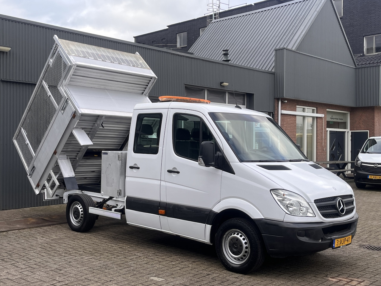 Mercedes-Benz Sprinter - 310 2.2 CDI 366 DC Kipper Openlaadbak Trekhaak 2000kg Houtsnippers Tuinwerk Groenvoorzieni - AutoWereld.nl