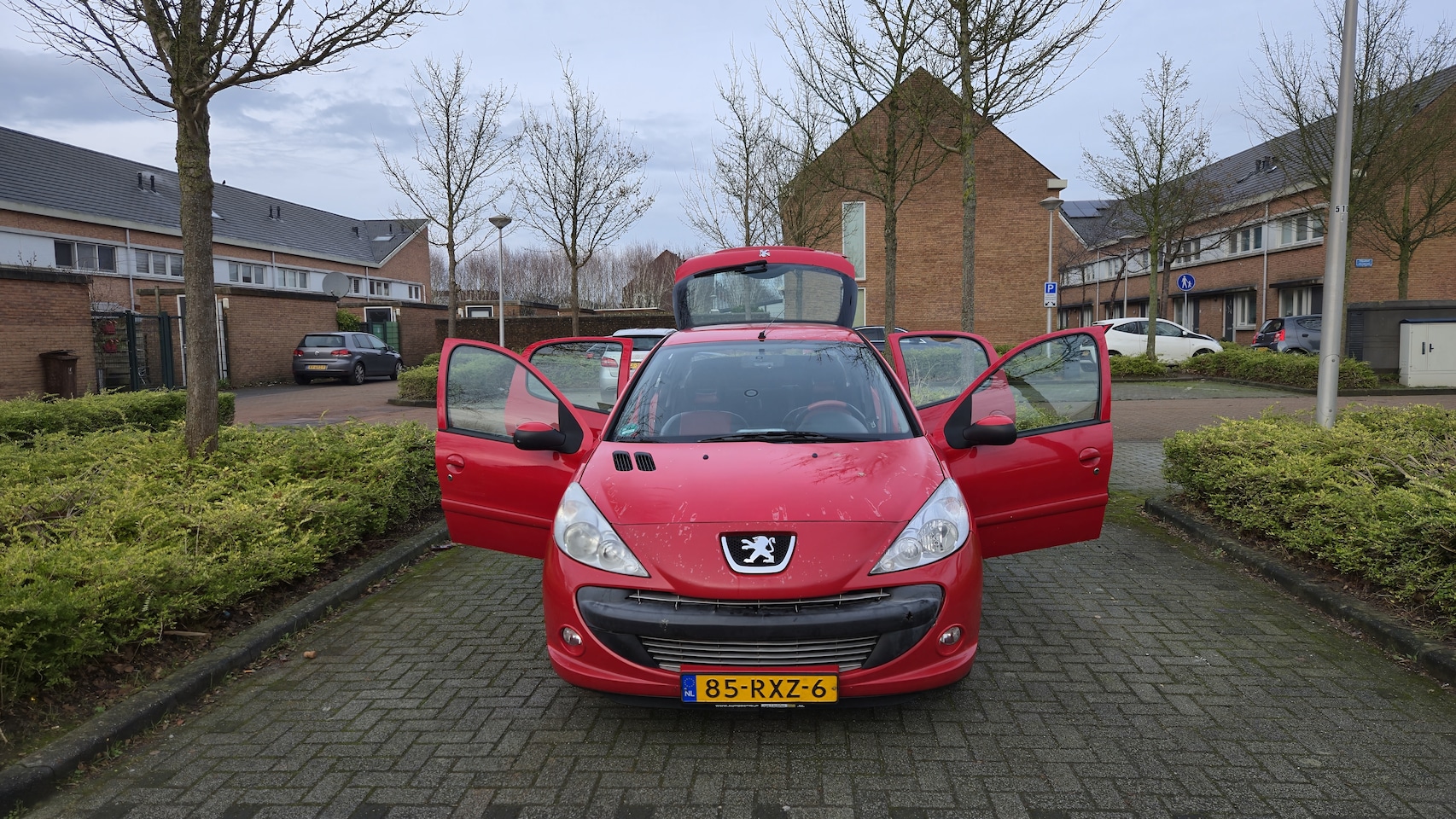 Peugeot 206 + - 1.4 XS Goed onderhouden leuke auto - AutoWereld.nl