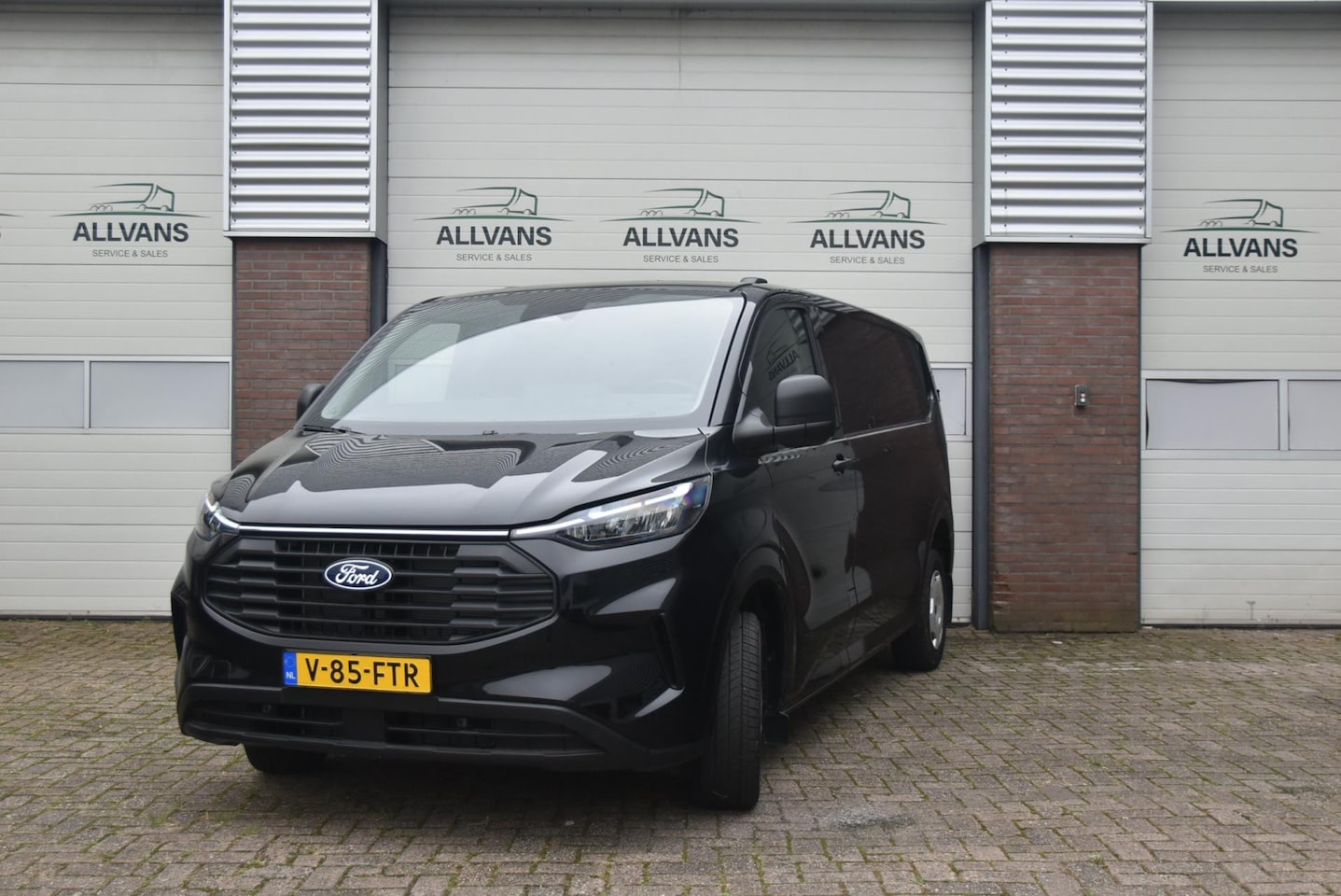 Ford Transit Custom - 320 2.0 TDCI L2H1 Limited 170 pk !! Automaat - AutoWereld.nl