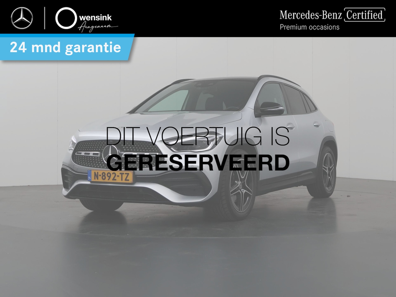 Mercedes-Benz GLA-Klasse - 180 Business Solution AMG | Trekhaak | Panoramadak | Stoelverwarming | Sfeerverlichting | - AutoWereld.nl