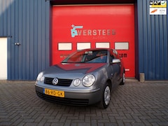 Volkswagen Polo - 1.4-16V Turijn 2005 Grijs | Airco |C.V