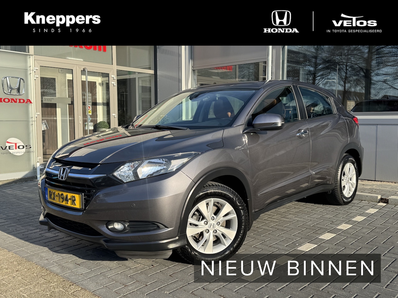 Honda HR-V - 1.5 i-VTEC Elegance Navigatie, Leer, Parkeersensoren  , All-in Rijklaarprijs - AutoWereld.nl