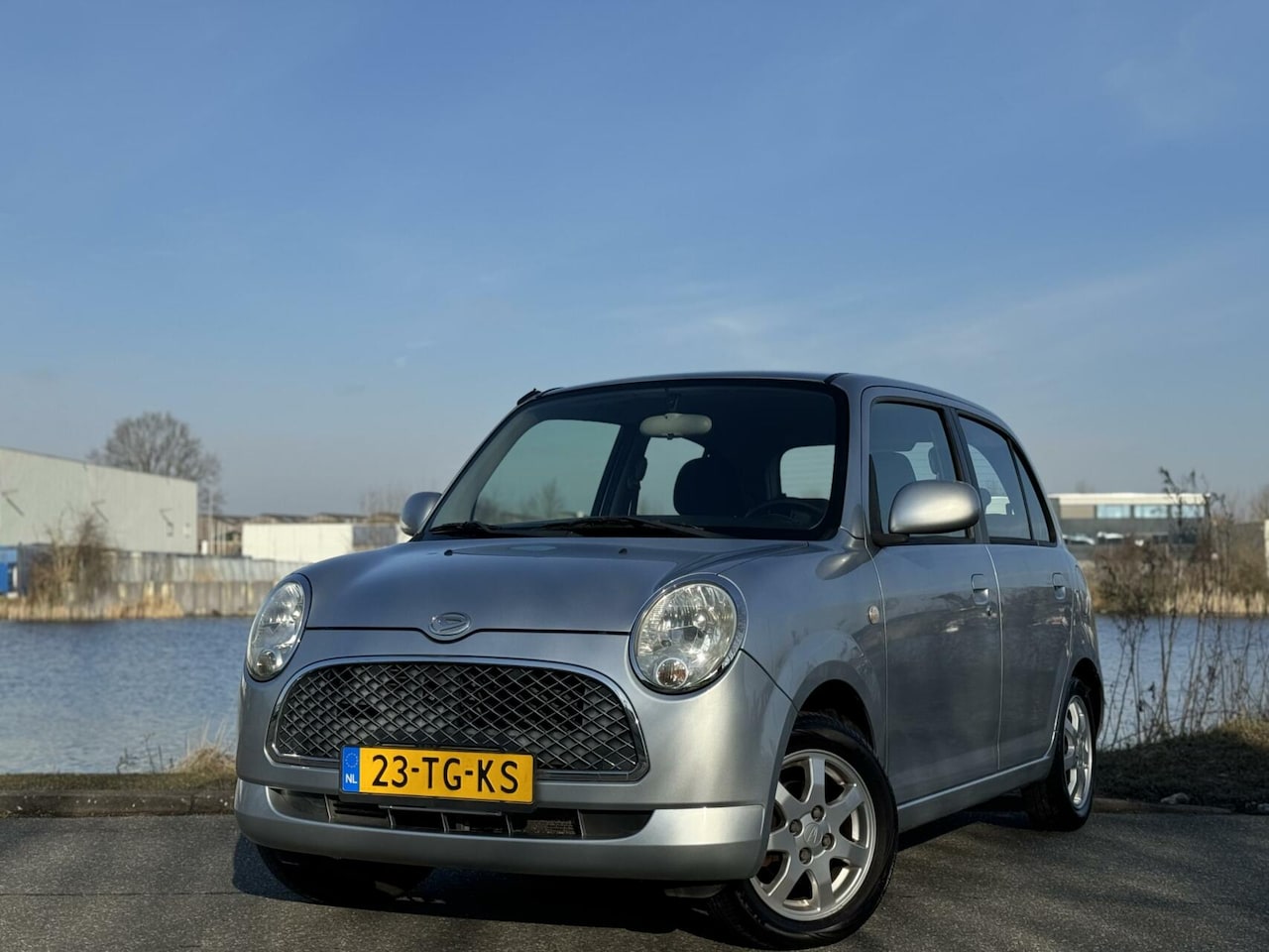 Daihatsu Trevis - 1.0 Airco / Dealer OH/ Lage KM 5drs - AutoWereld.nl