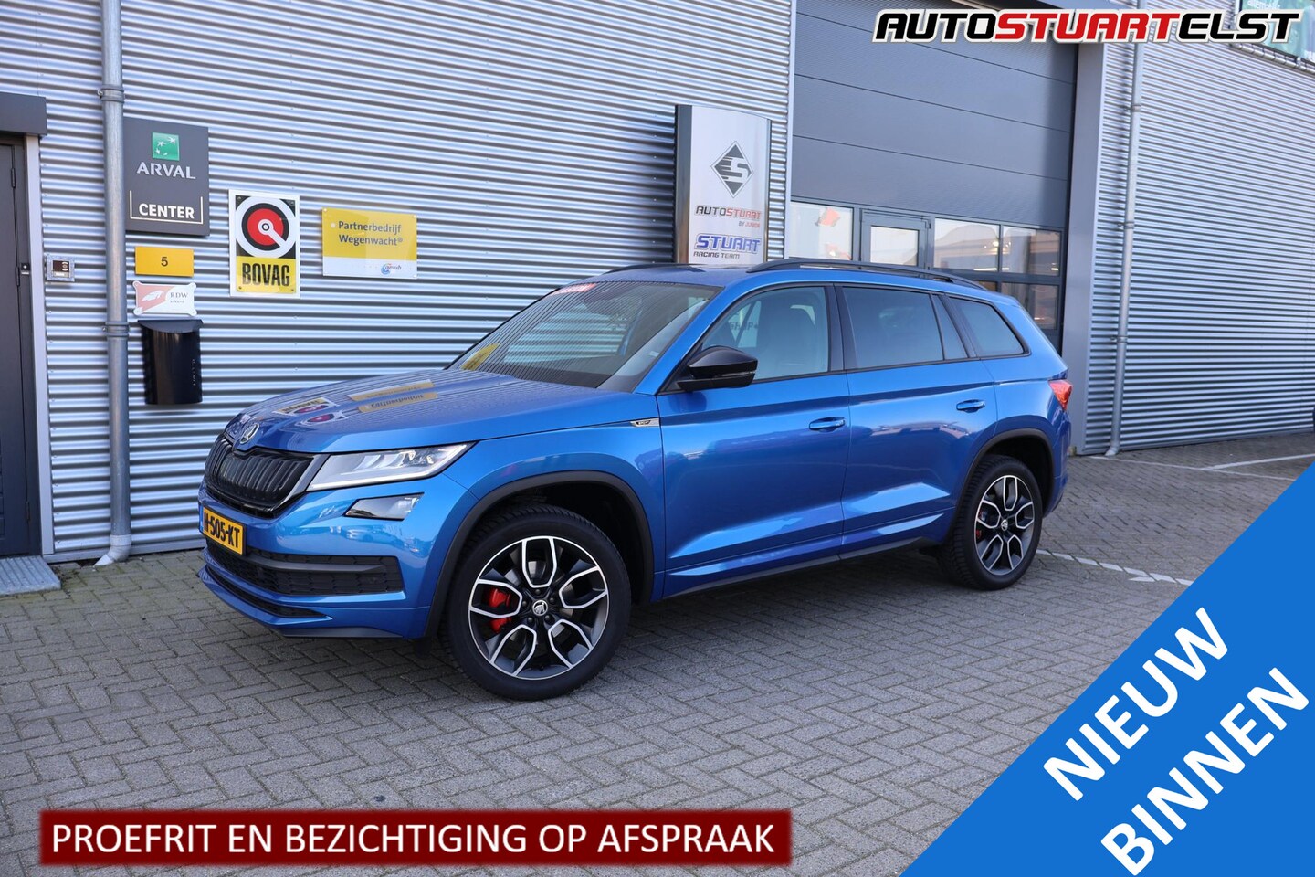 Skoda Kodiaq - 1.5 TSI Sportline Business Alcatara|Panno|Trekhaak|Camera|Car-play|Stoel-V|Elc-klep|NL-Aut - AutoWereld.nl