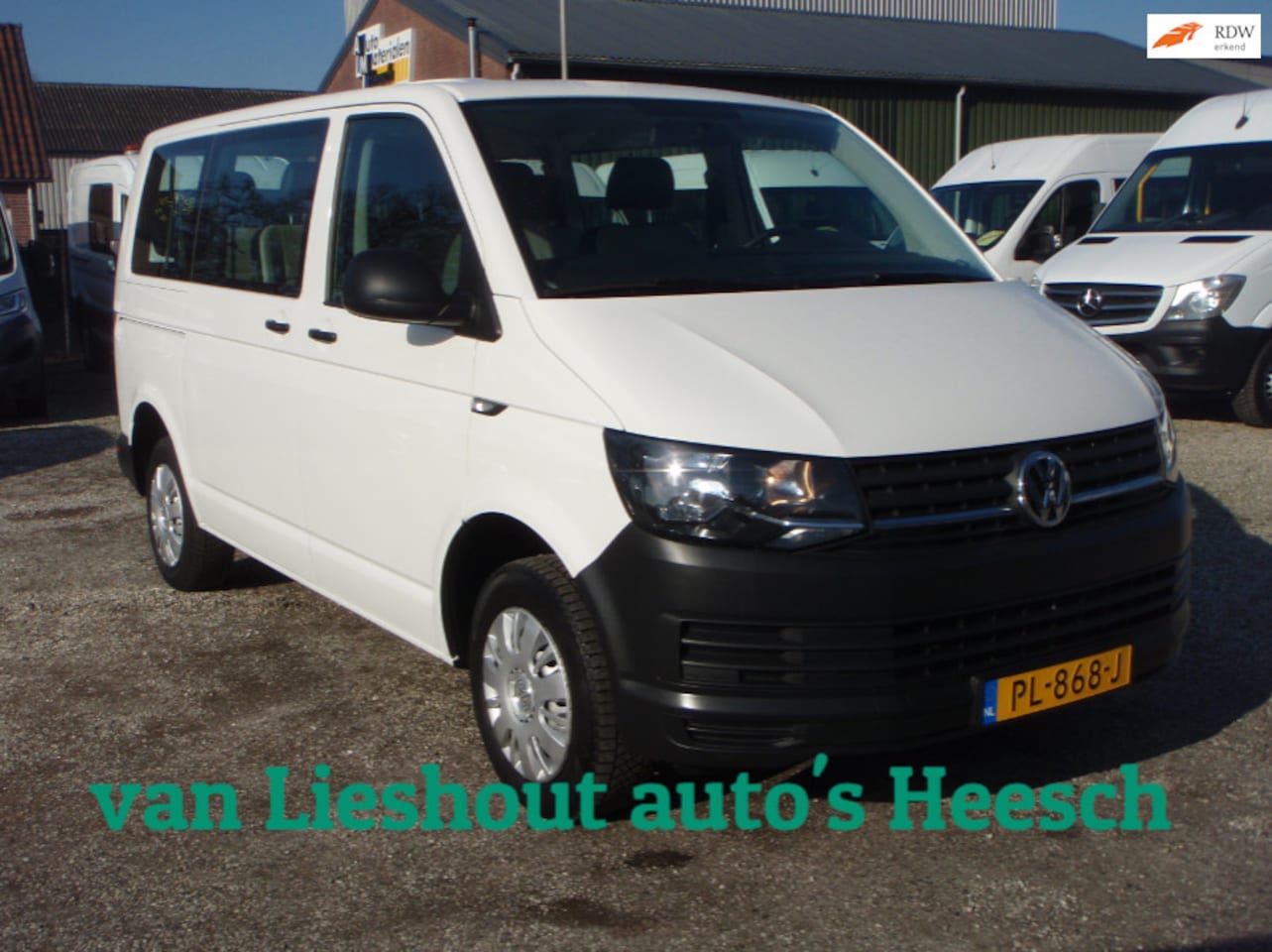 Volkswagen Transporter Kombi - VW 9 persoons personenbus aardgas benzine cng bj 17 - AutoWereld.nl