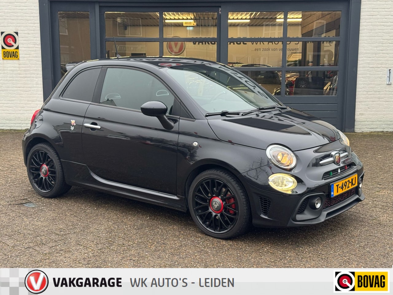 Abarth 500 - 1.4 T-Jet Abarth 595 - Kleppen systeem - Black on Black - AutoWereld.nl