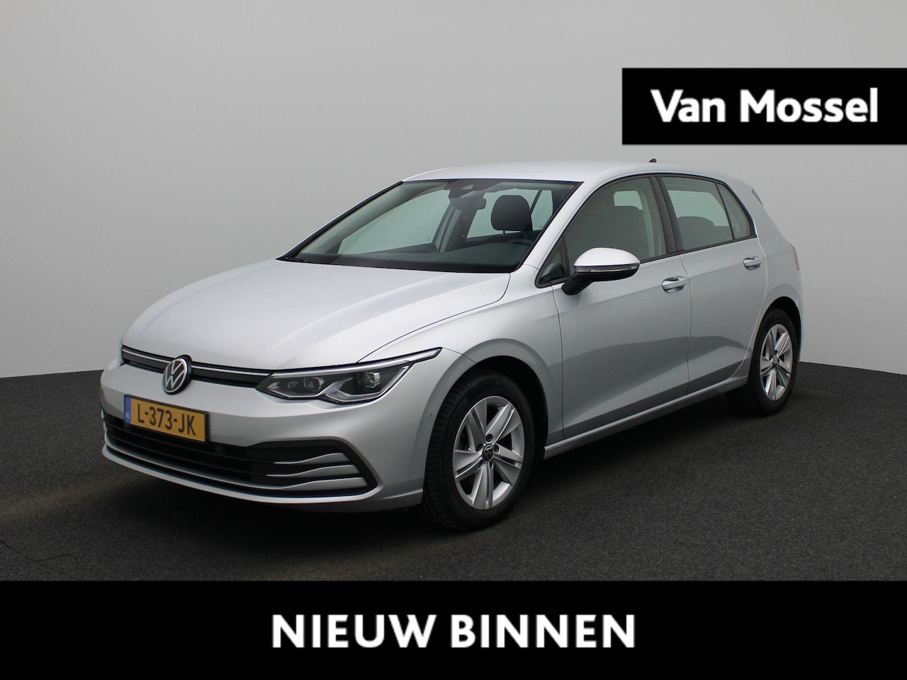 Volkswagen Golf - 1.0 eTSI Life Business | Climate Control | Parkeersensoren | Lichtmetalen Velgen | Stoelve - AutoWereld.nl