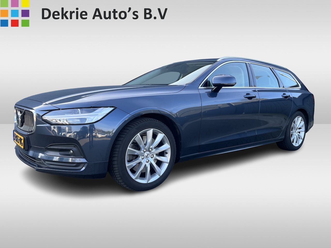 Volvo V90 - 2.0 (T4)B4 Business Pro 212PK / Airco-ecc / Navi / Leder / Adap-cruise / Trekhaak-elec / A - AutoWereld.nl