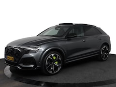 Audi RSQ8 - 4.0 TFSI RSQ8 quattro |Pano |Keramisch |Akrapovic |Matrix | Carbon | Bomvol