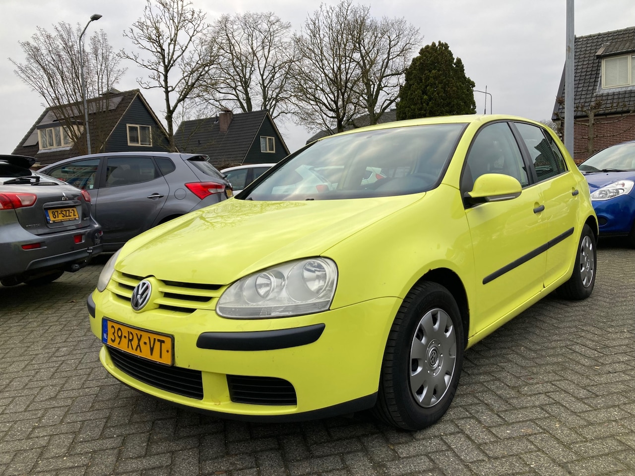 Volkswagen Golf - 1.4 FSI Businessline 1.4 FSI Businessline 5Drs,66kW-90pk,Apk 5/10/25,Airco,Cruise,Nap 1599,- - AutoWereld.nl