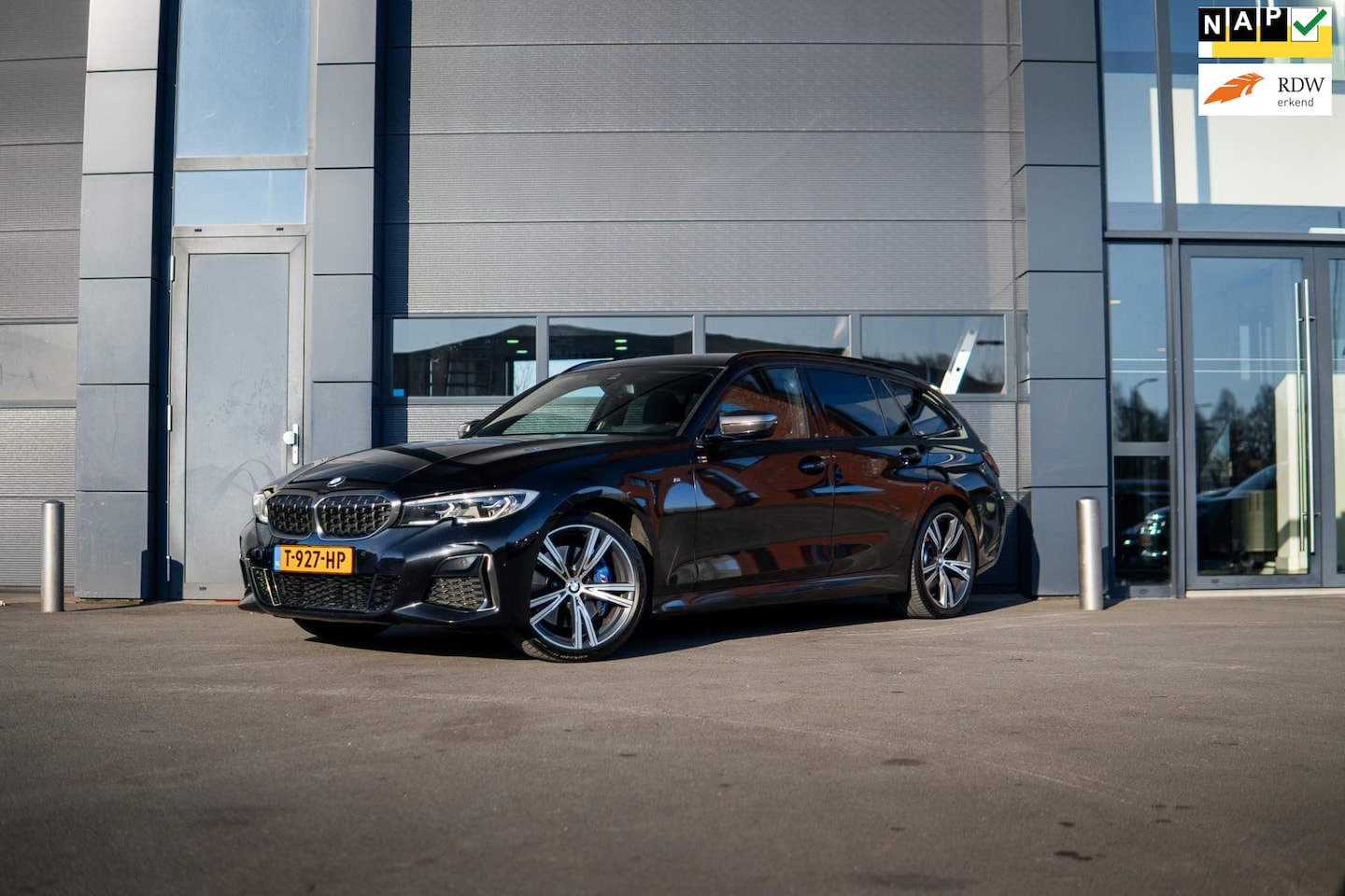 BMW 3-serie Touring - M340i xDrive High Executive Full Option - AutoWereld.nl